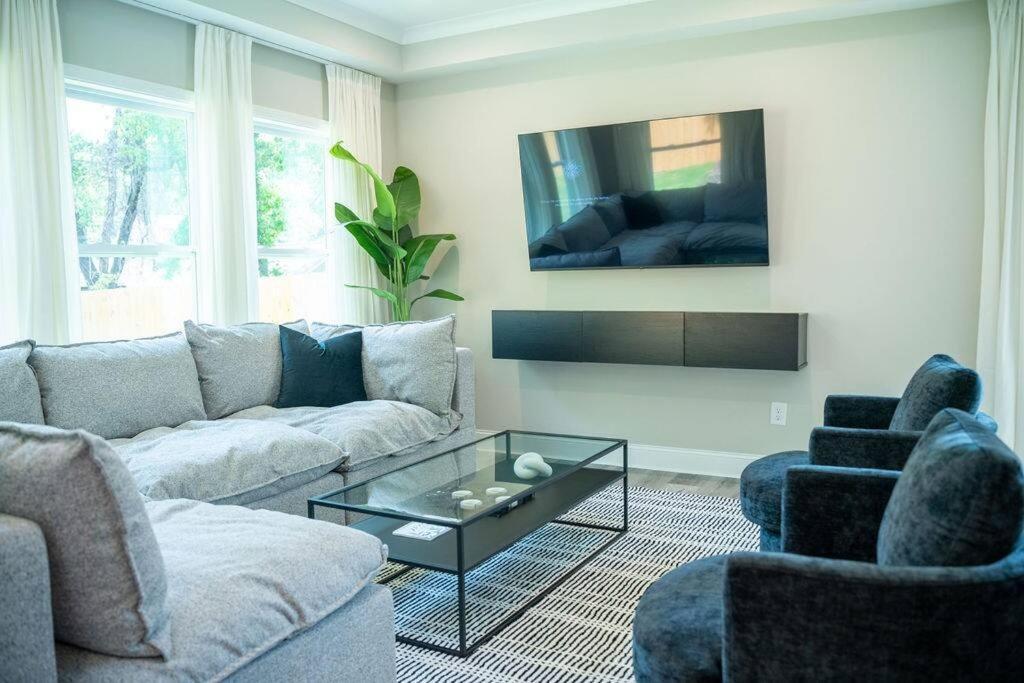 Brand New: Urban Oasis 5 Min From Mercedes Benz Atlanta Extérieur photo
