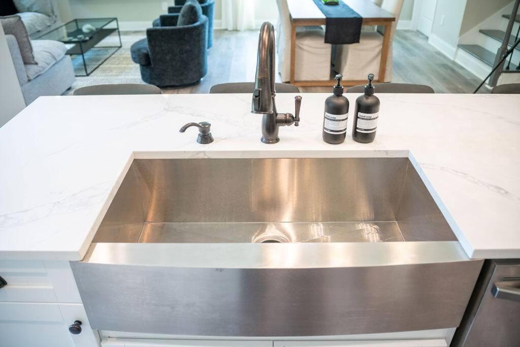 Brand New: Urban Oasis 5 Min From Mercedes Benz Atlanta Extérieur photo