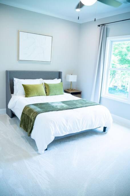 Brand New: Urban Oasis 5 Min From Mercedes Benz Atlanta Extérieur photo