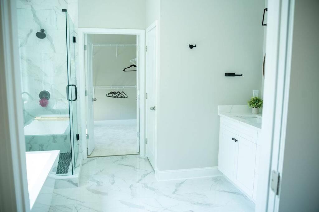 Brand New: Urban Oasis 5 Min From Mercedes Benz Atlanta Extérieur photo