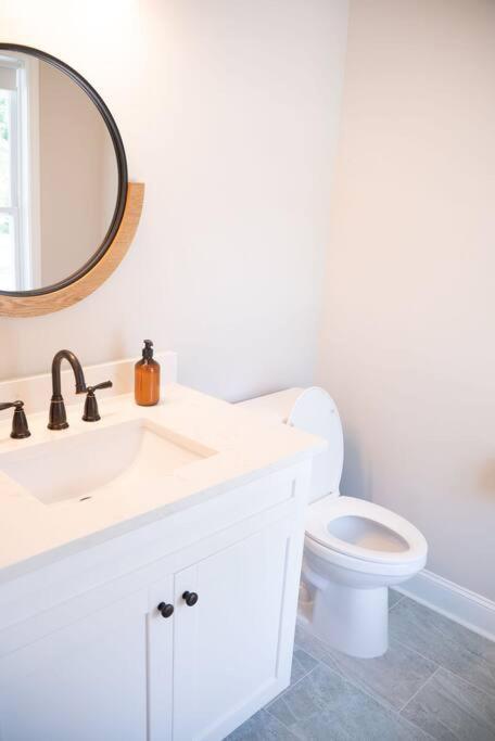 Brand New: Urban Oasis 5 Min From Mercedes Benz Atlanta Extérieur photo