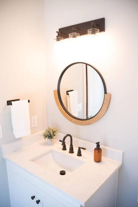 Brand New: Urban Oasis 5 Min From Mercedes Benz Atlanta Extérieur photo